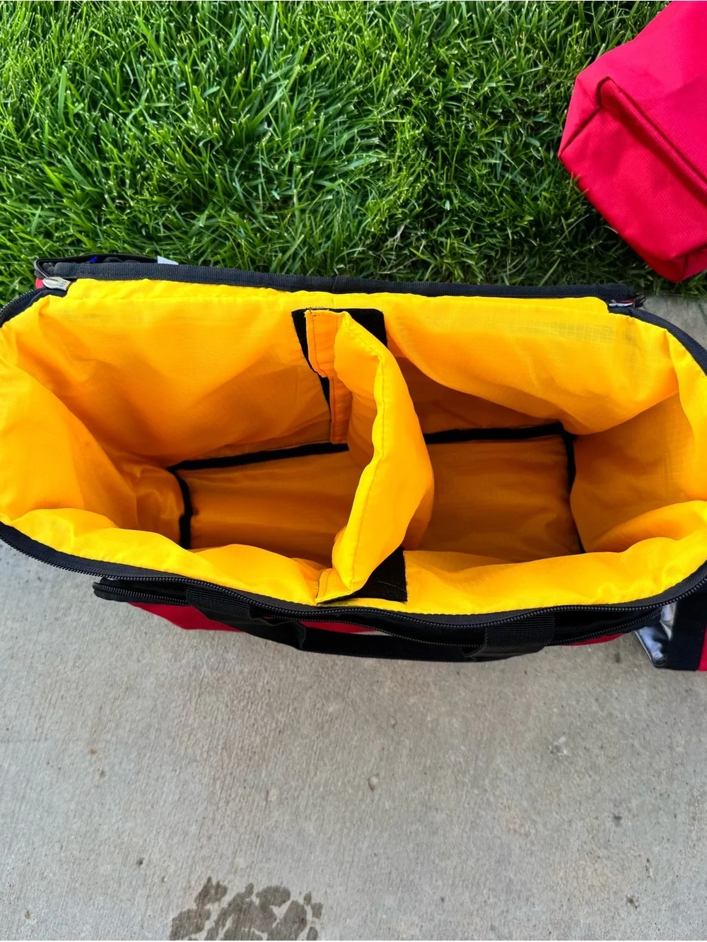 Mountainsmith Red K9 Cube with Front & Back Pocket